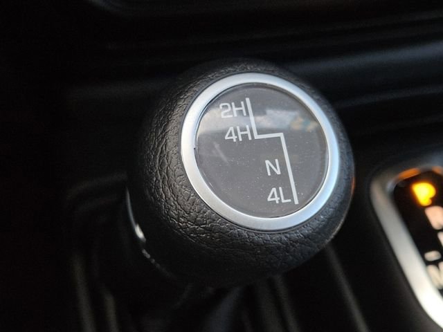 Used 2023 Jeep Wrangler Sport S image 8