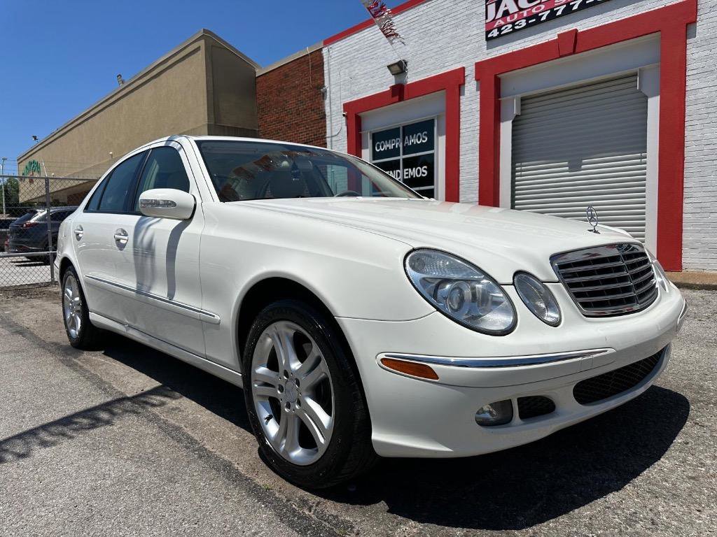 Used 2006 Mercedes-Benz E 350 Sedan image 3