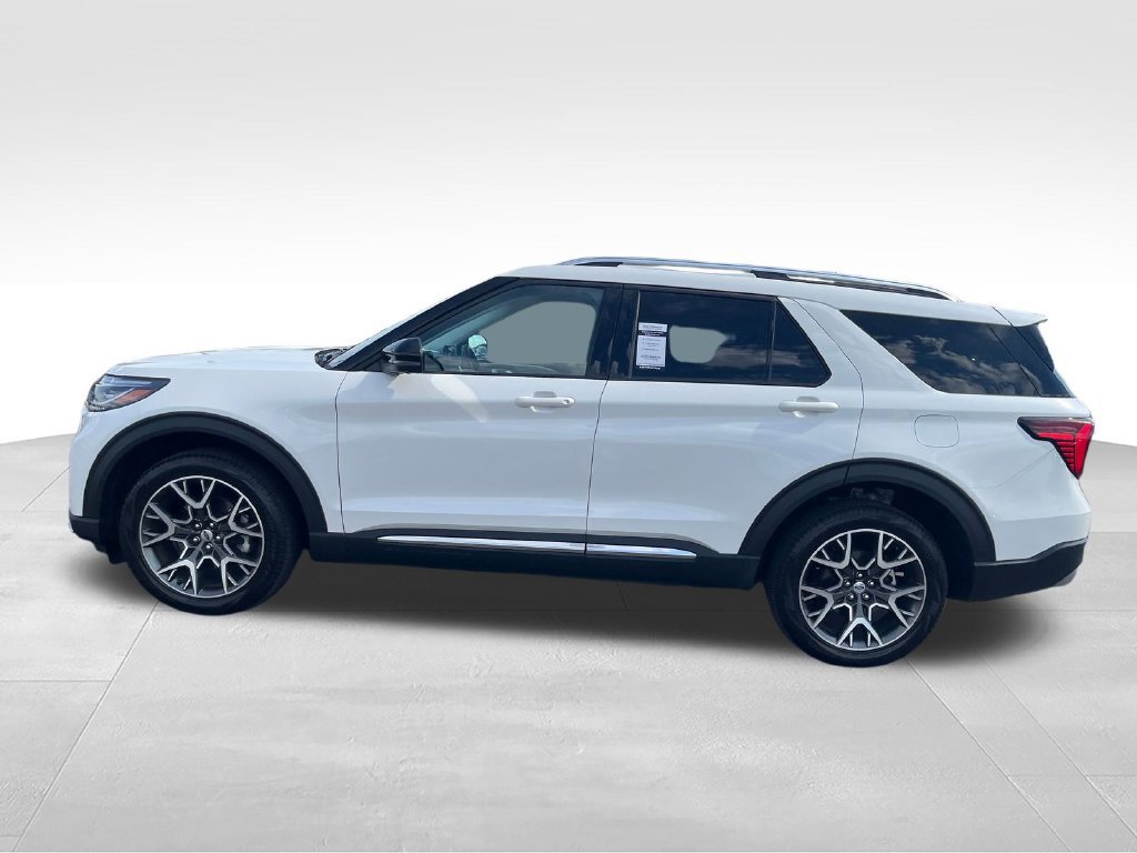 Used 2025 Ford Explorer Platinum w/ Ultimate Package AWD/4WD image 2