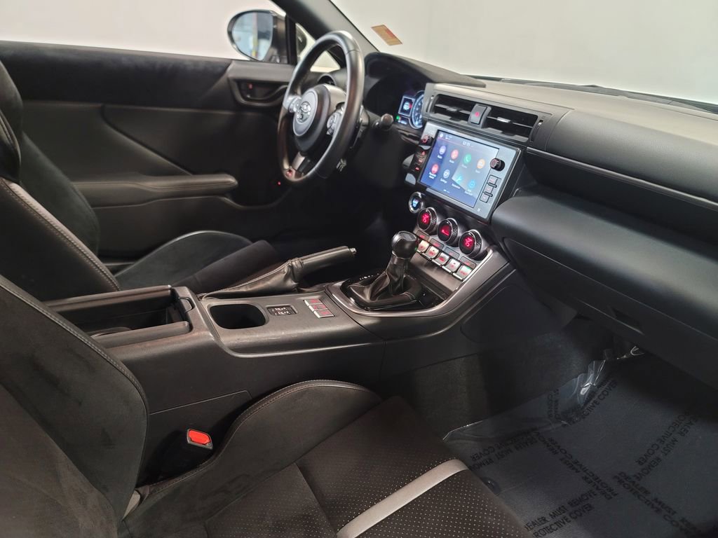 Used 2023 Toyota GR86 Premium image 19