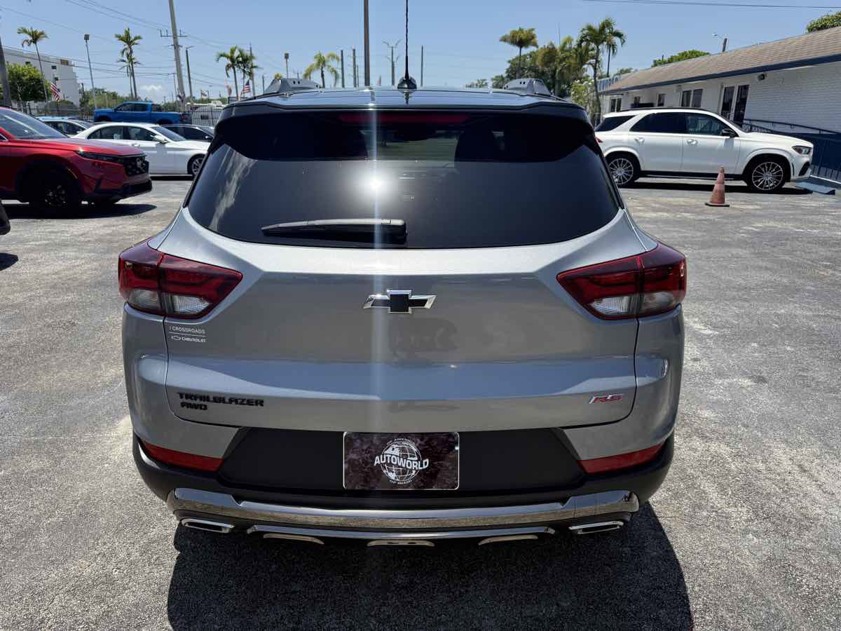 Used 2023 Chevrolet TrailBlazer RS image 7