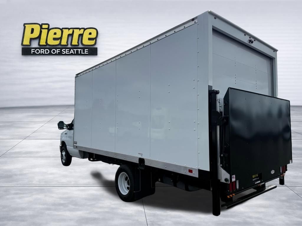 New 2026 Ford E-450 and Econoline 450 Super Duty w/ Power Equipment Group RWD image 2