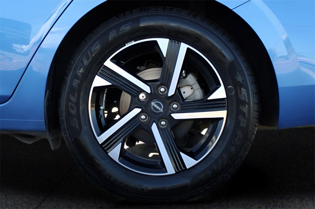 Used 2024 Nissan Sentra SV image 9