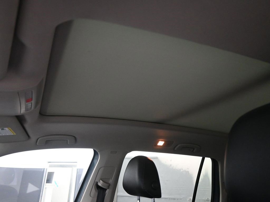 Used 2019 Volkswagen Atlas SEL image 21