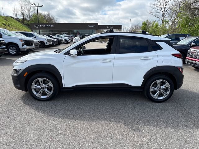 Used 2023 Hyundai Kona SEL video 2