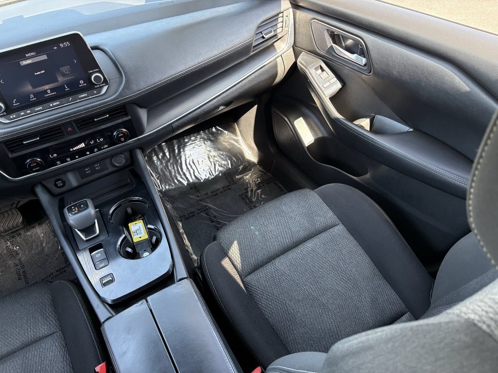 Used 2024 Nissan Rogue SV FWD image 16