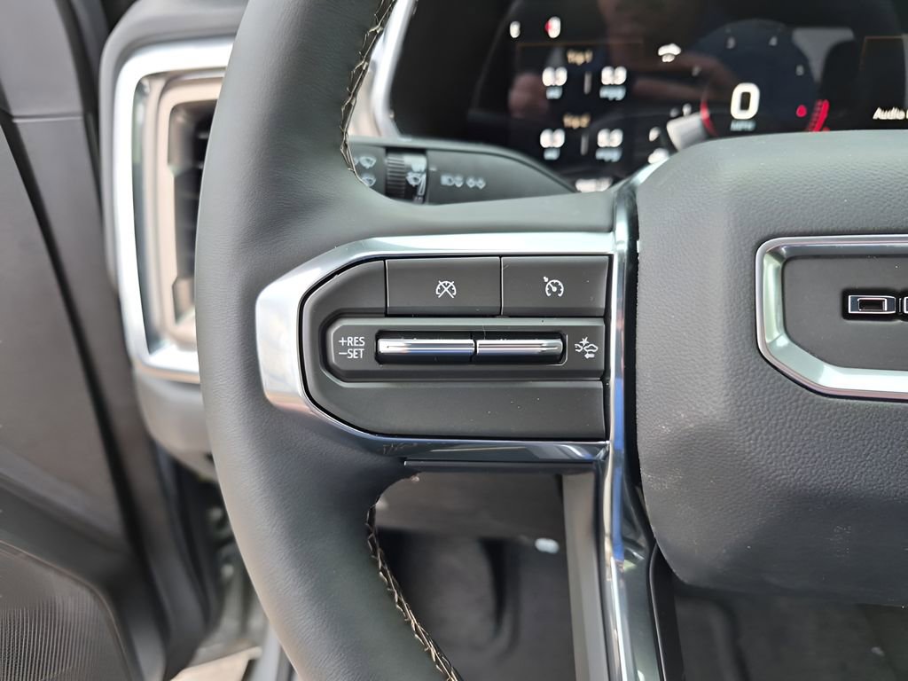 New 2026 GMC Canyon Denali image 33