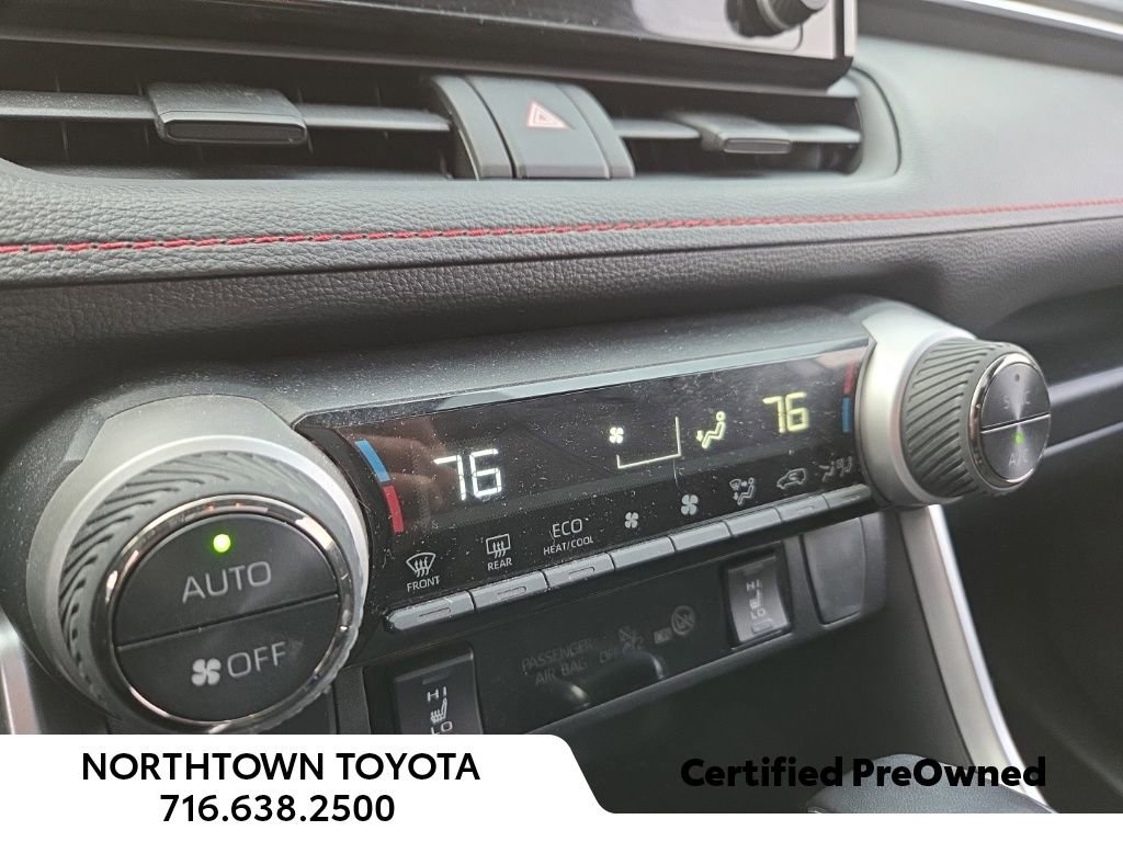 Used 2021 Toyota RAV4 SE w/ Weather & Moonroof Package image 19