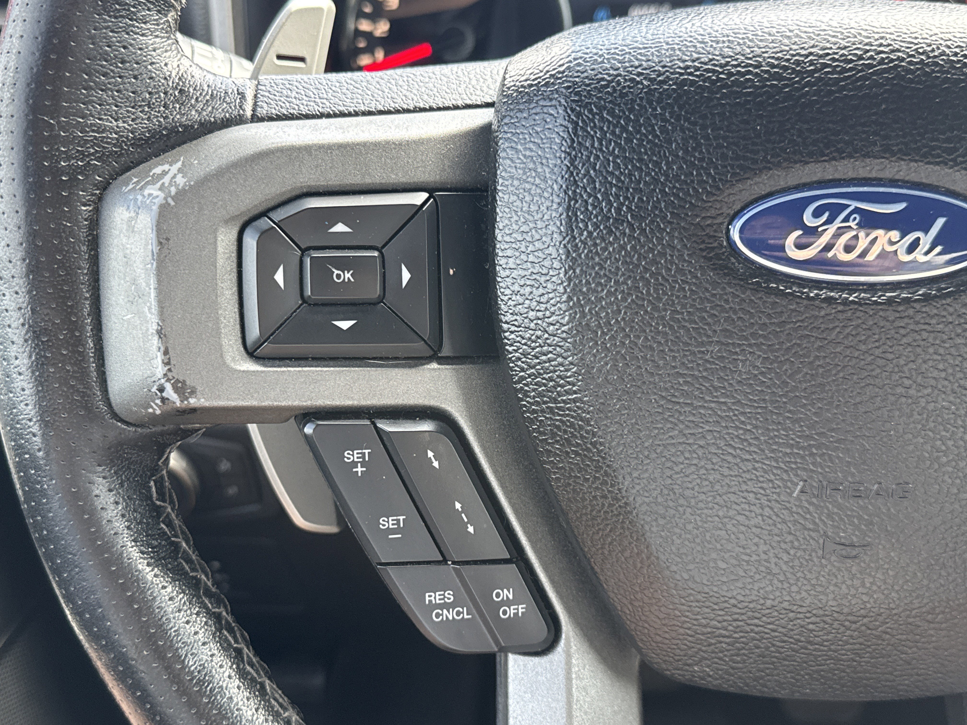 Used 2018 Ford F150 Raptor w/ Equipment Group 802A Luxury image 16