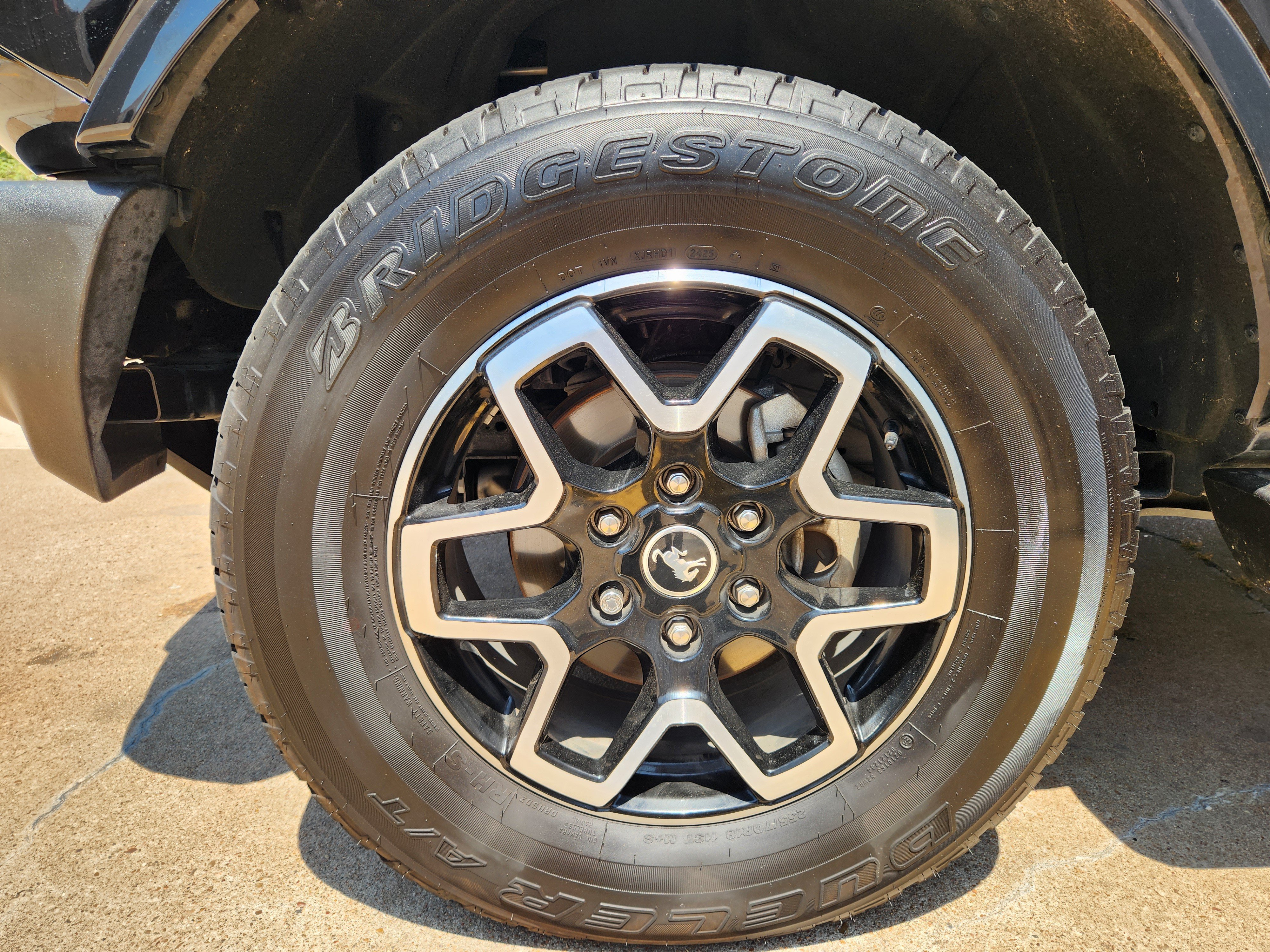 Used 2025 Ford Bronco Outer Banks AWD/4WD image 7