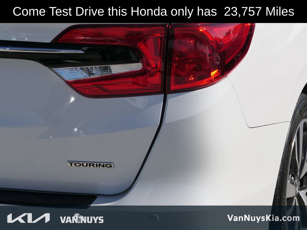 Used 2024 Honda Odyssey Touring image 4