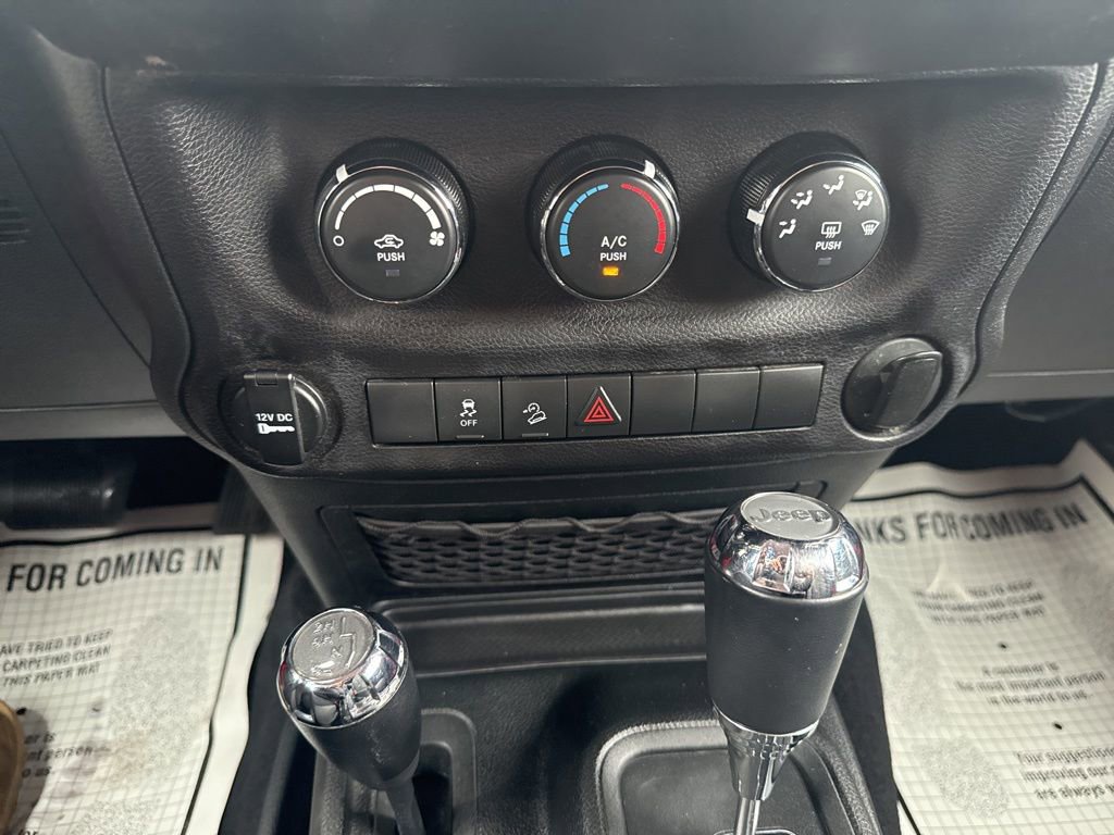 Used 2018 Jeep Wrangler Sport image 27
