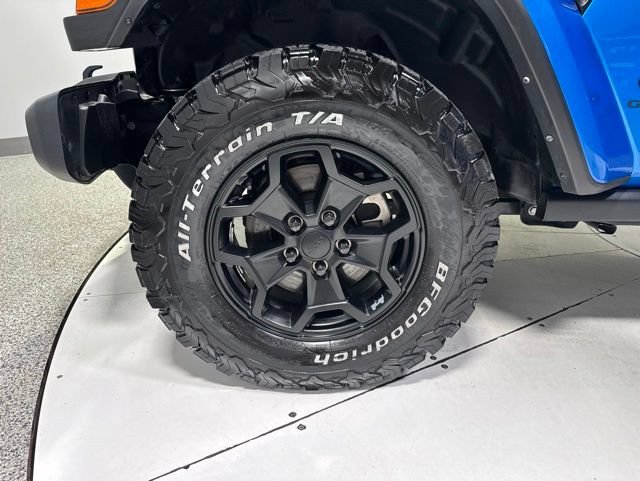 Used 2021 Jeep Gladiator Sport AWD/4WD image 6