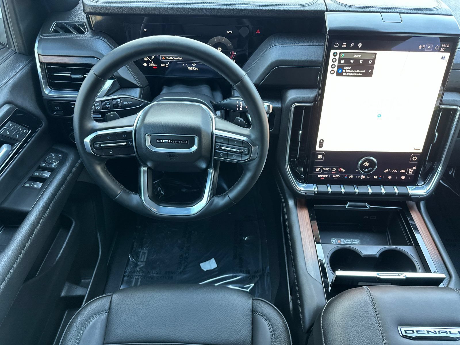 Used 2025 GMC Yukon Denali w/ Sun & Power Step Package AWD/4WD image 15