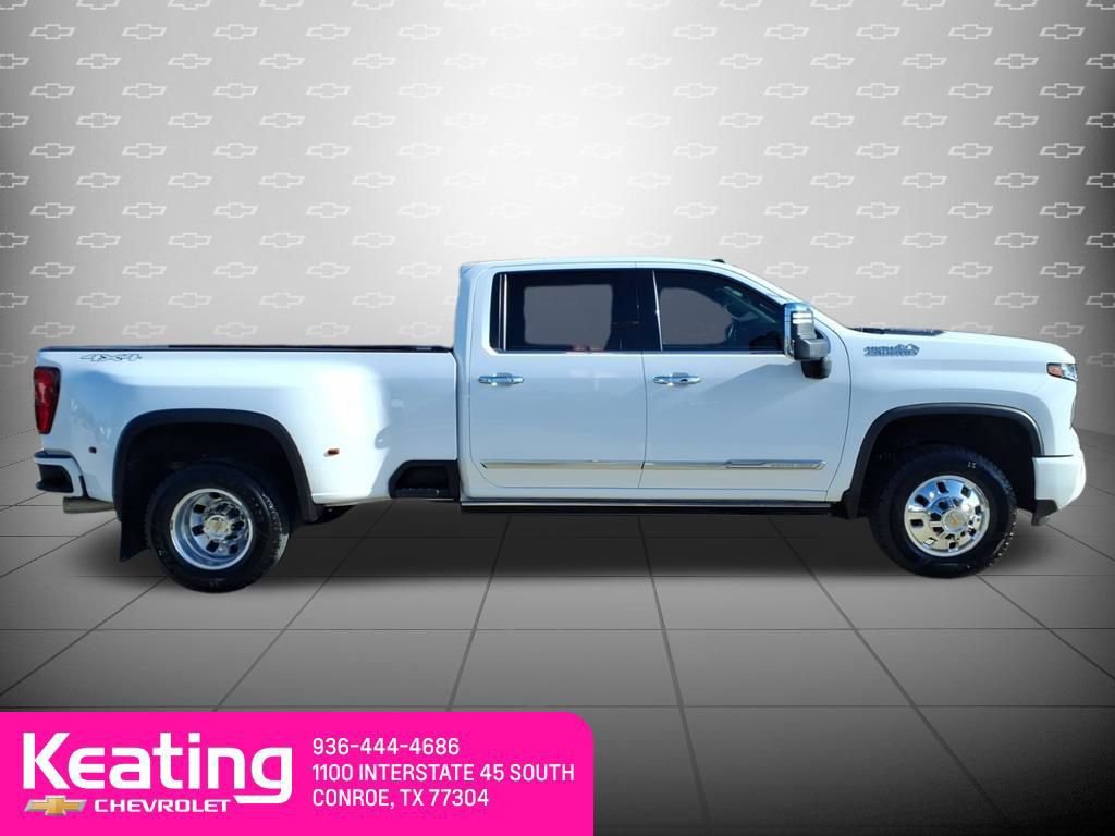 Used 2024 Chevrolet Silverado 3500 High Country w/ High Country Premium Package AWD/4WD image 4