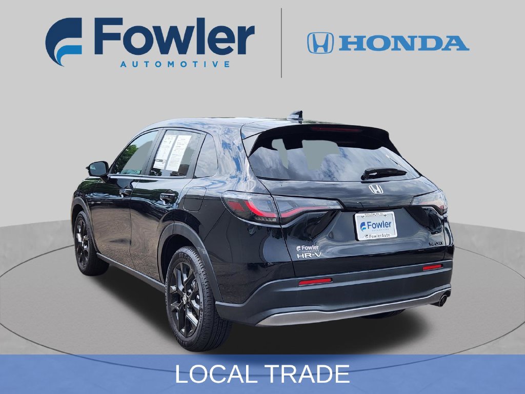 Used 2024 Honda HR-V Sport image 9