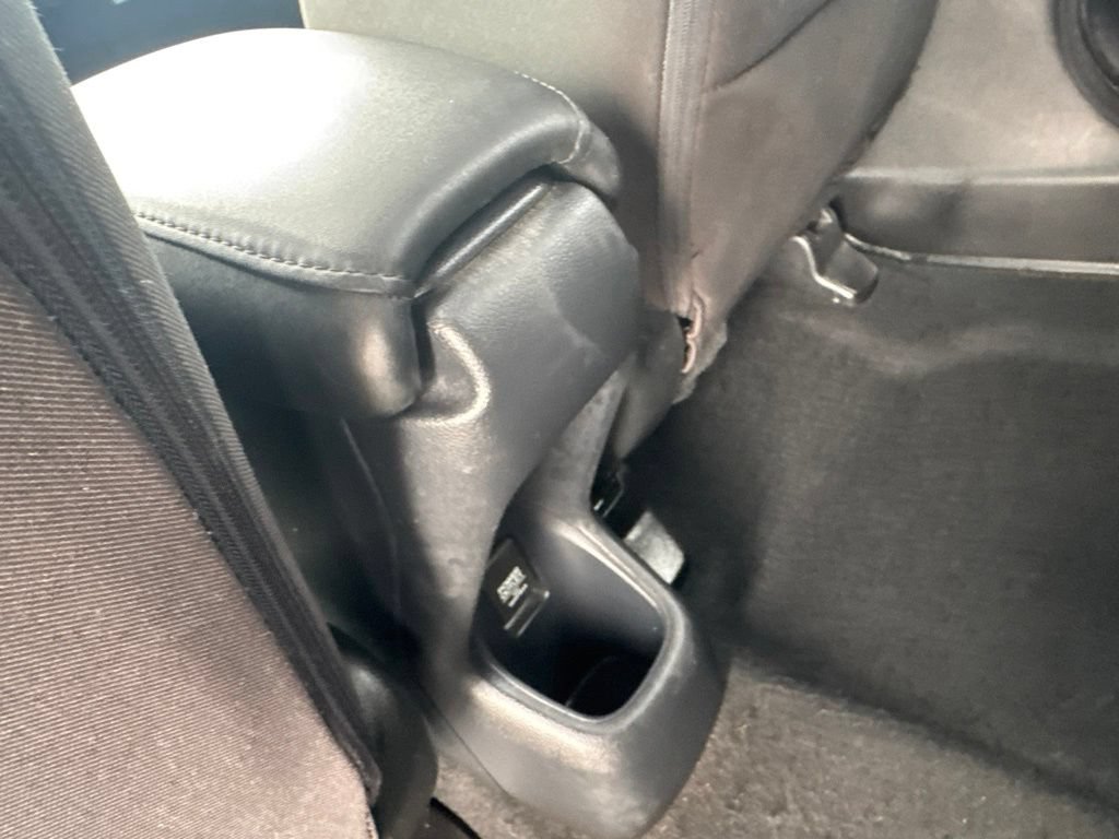 Used 2016 Honda HR-V EX image 31