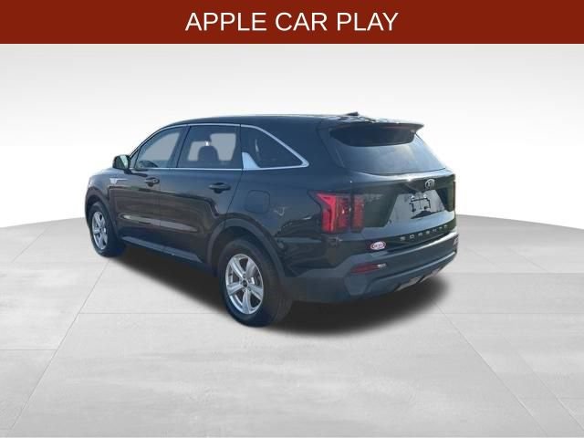 Used 2021 Kia Sorento LX image 5