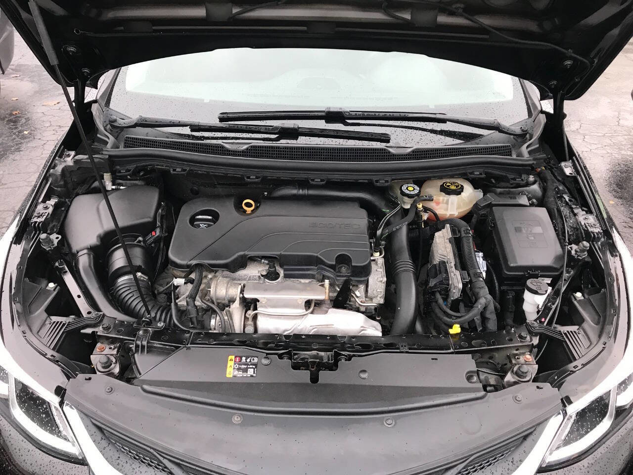 Used 2019 Chevrolet Cruze LS w/ LS Convenience Package image 11