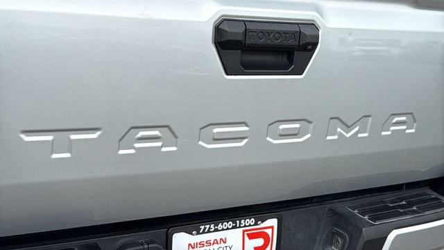 Used 2024 Toyota Tacoma TRD Off-Road AWD/4WD image 28