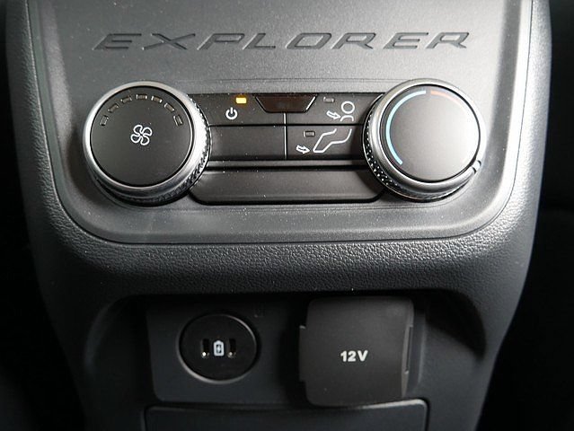 New 2026 Ford Explorer Active w/ Active Comfort Package AWD/4WD image 32