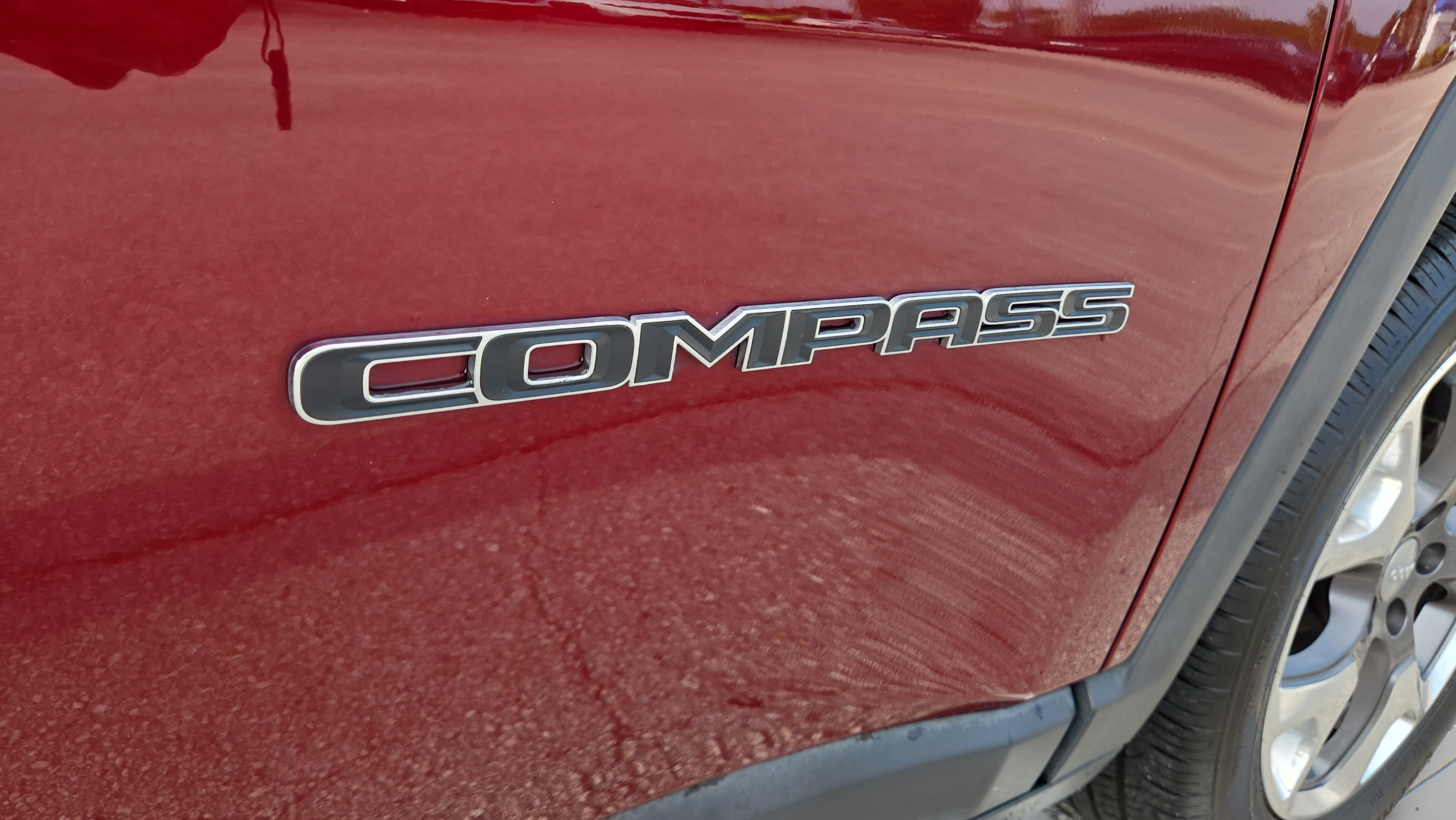 Used 2021 Jeep Compass Limited AWD/4WD image 38