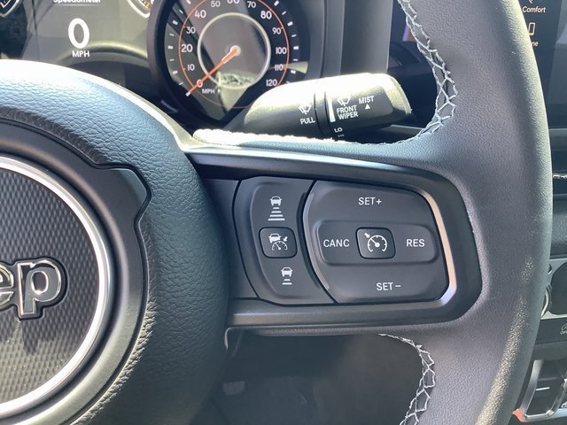 New 2025 Jeep Gladiator Sport AWD/4WD image 12