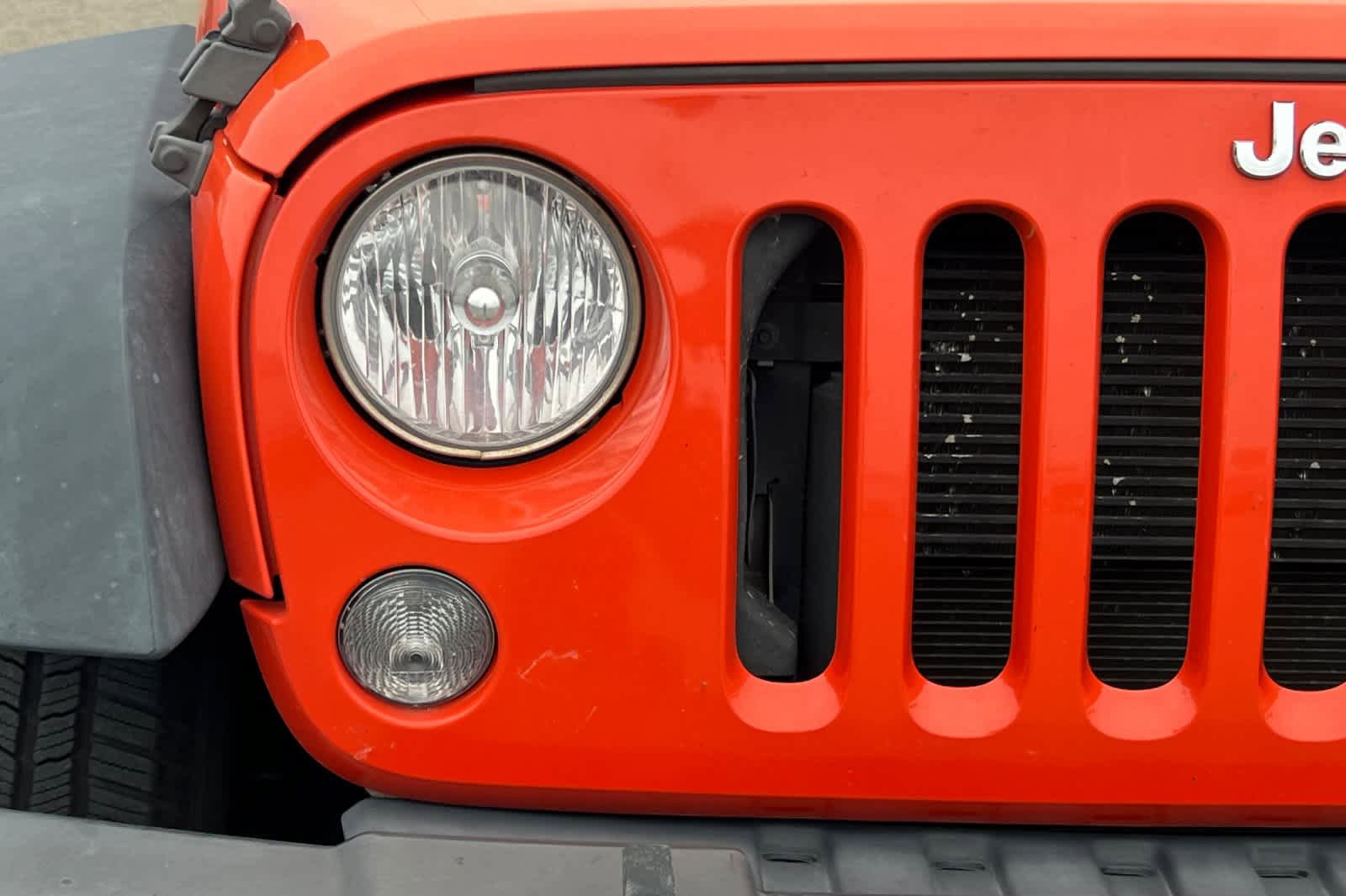 Used 2015 Jeep Wrangler Unlimited Sport w/ Quick Order Package 24S AWD/4WD image 14