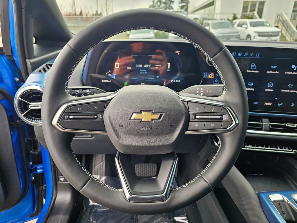 New 2026 Chevrolet Equinox EV LT image 24