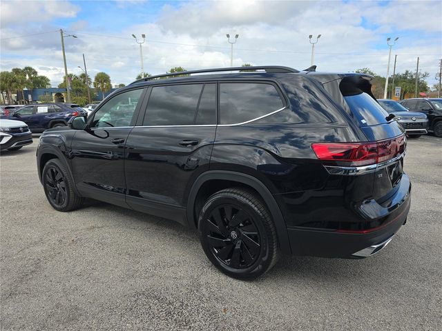 New 2026 Volkswagen Atlas SE image 7