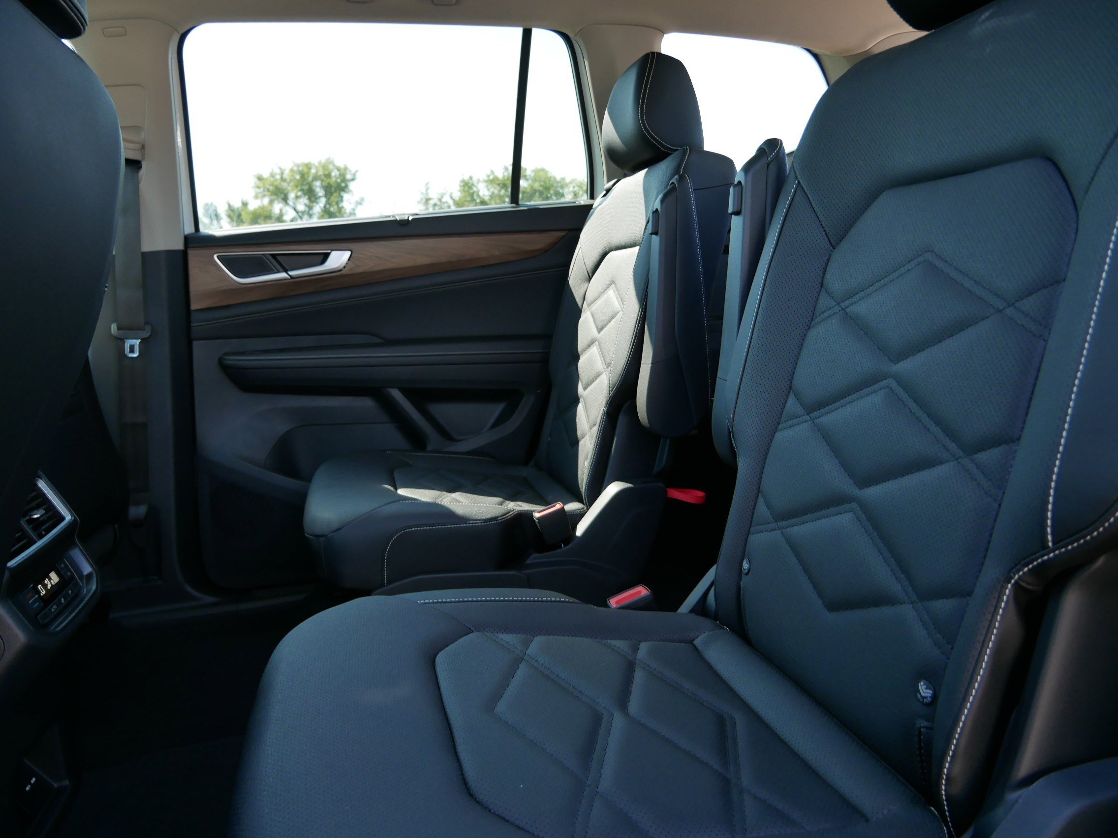 New 2026 Volkswagen Atlas SE AWD/4WD image 5