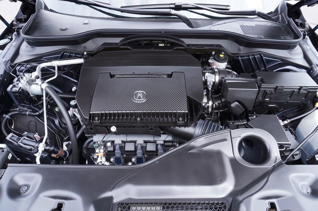 Used 2025 Acura MDX w/ Technology Package image 7