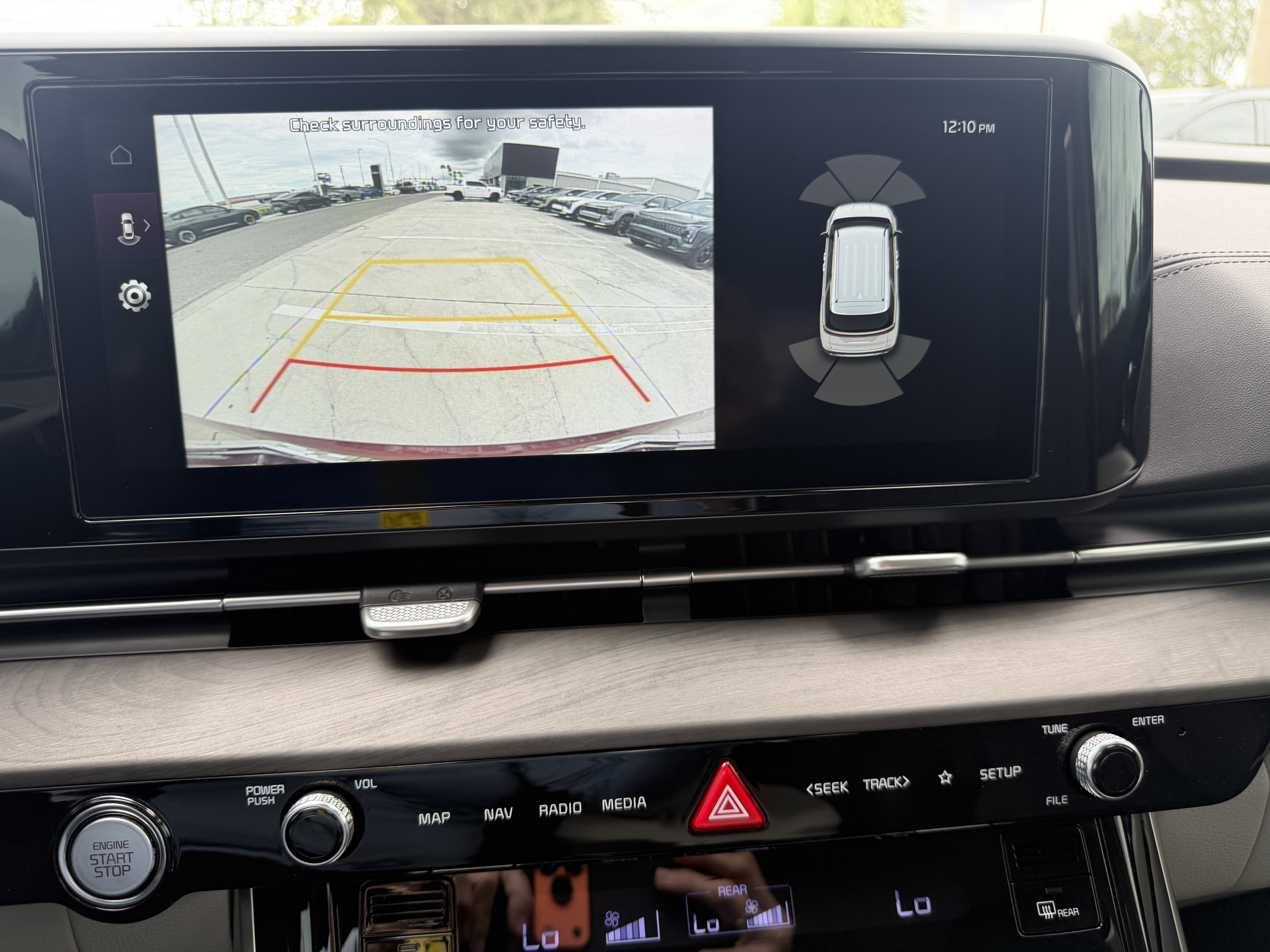 Certified 2024 Kia Carnival EX FWD image 22