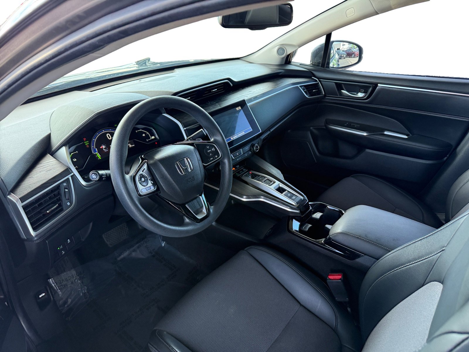 Used 2018 Honda Clarity Plug-In Hybrid image 9