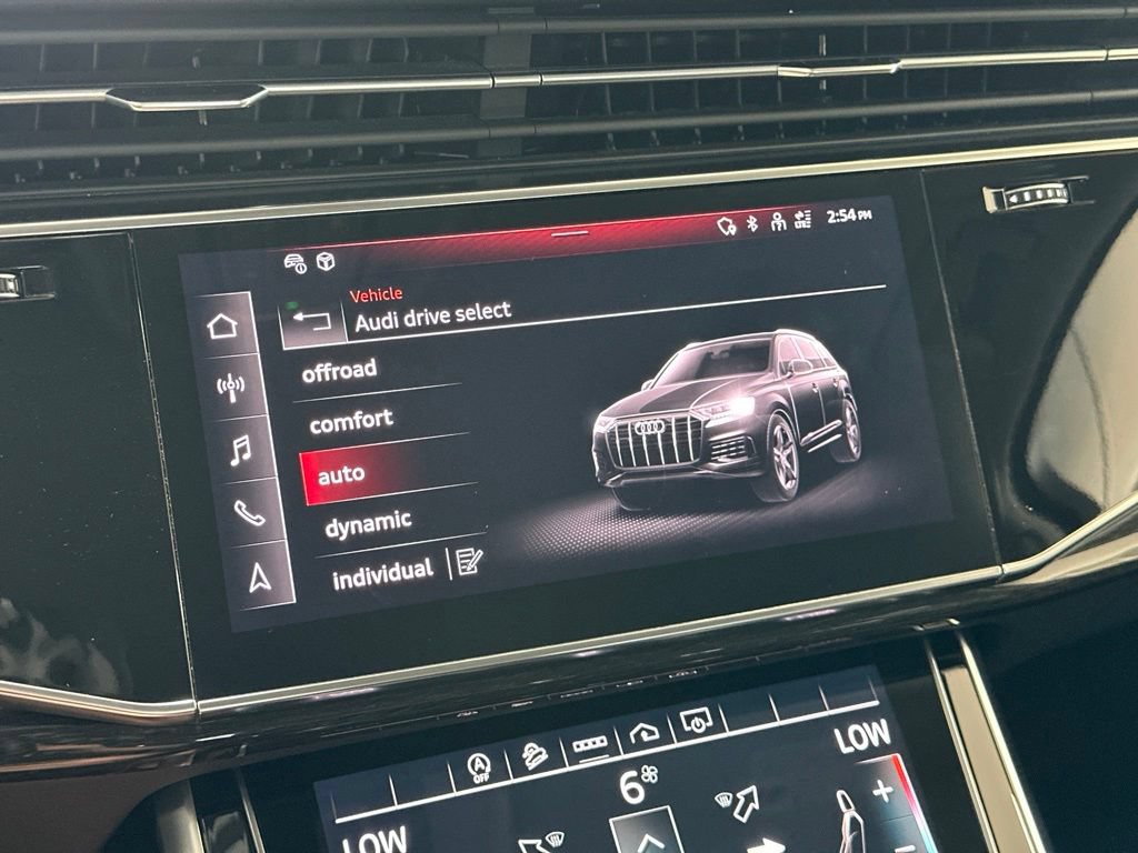 Used 2024 Audi Q7 3.0T Premium Plus AWD/4WD image 4