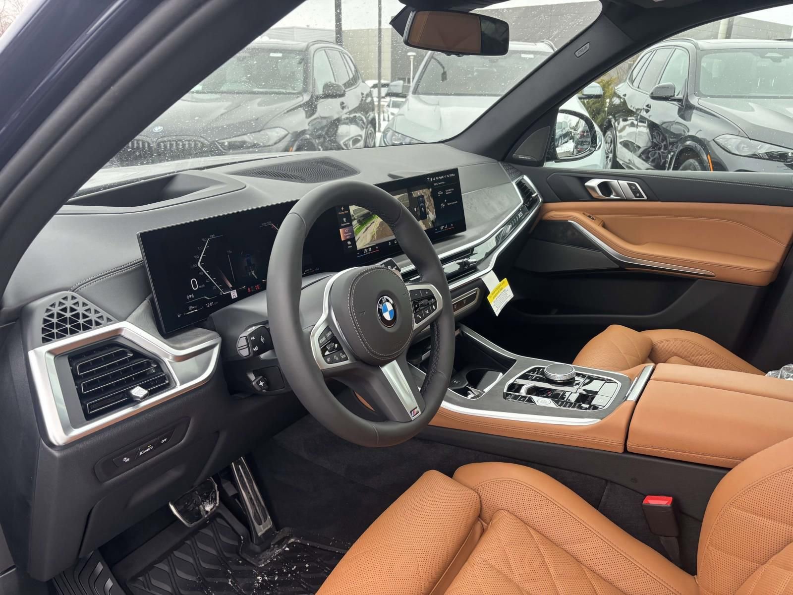 New 2026 BMW X5 xDrive40i w/ M Sport Package AWD/4WD image 24