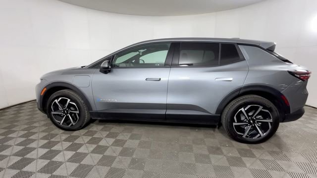 Used 2025 Chevrolet Equinox EV LT FWD image 8