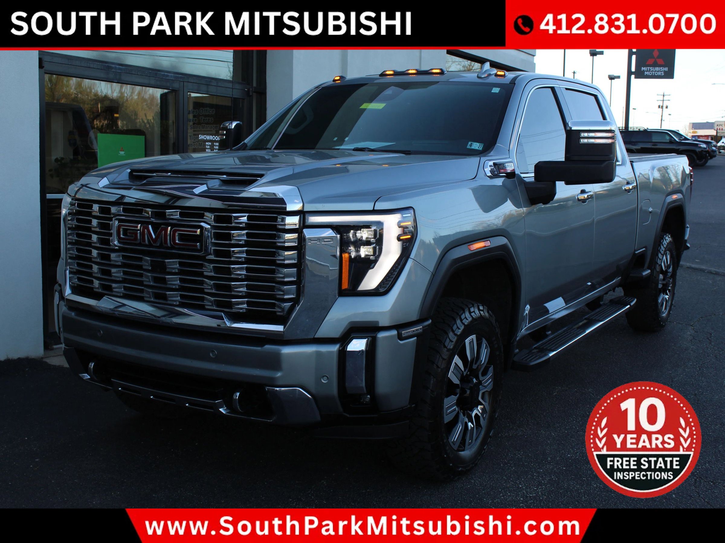 Used 2024 GMC Sierra 2500 Denali w/ Denali Reserve Package AWD/4WD image 3