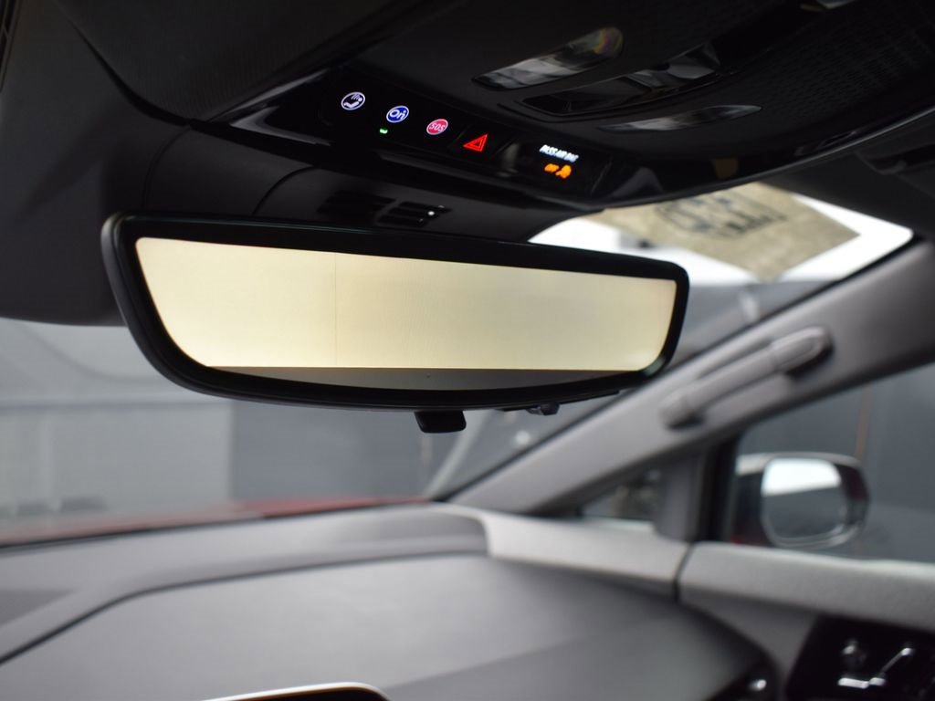 Certified 2025 Cadillac Optiq Sport 2 w/ LPO, Floor Liner Package image 27