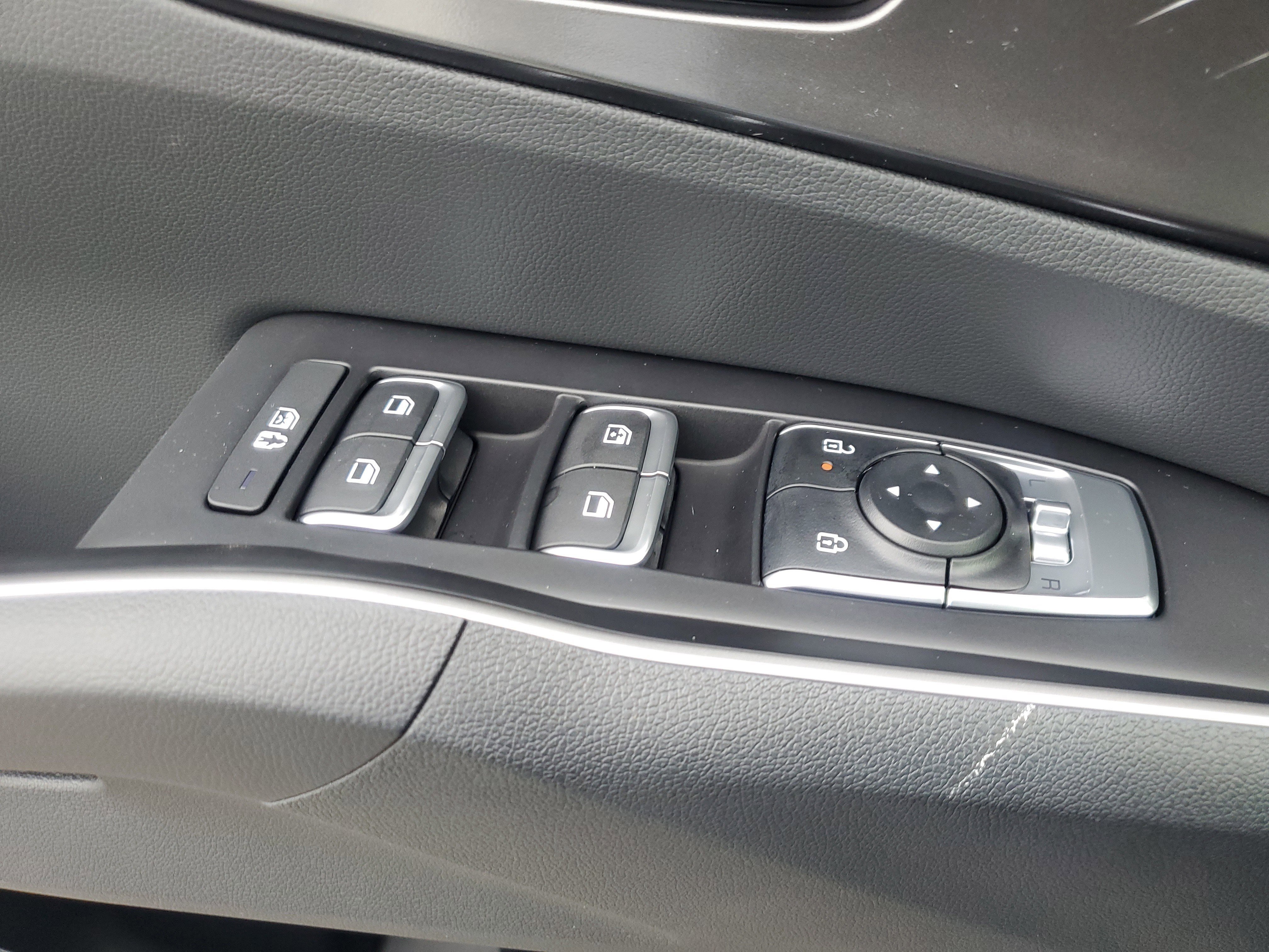 New 2026 Kia Sorento S w/ S Panoramic Sunroof Package image 30