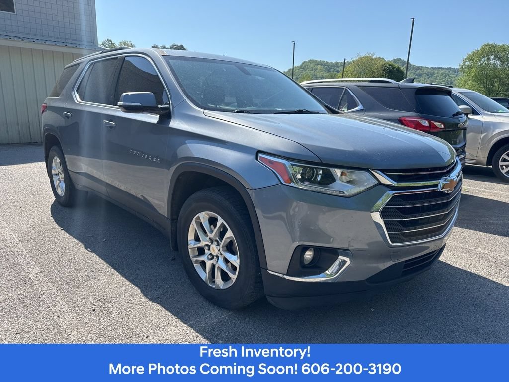 Used 2019 Chevrolet Traverse LT AWD/4WD image 3