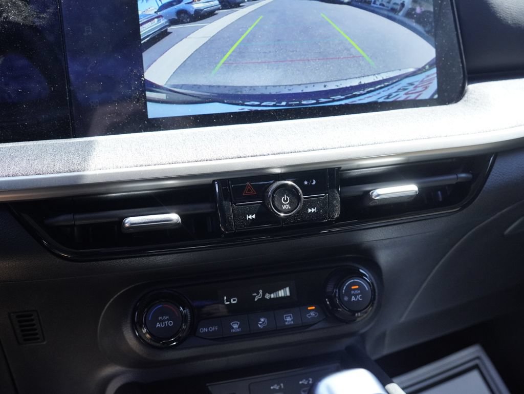 New 2026 Nissan Kicks SV w/ Interior Electronics Package FWD image 15