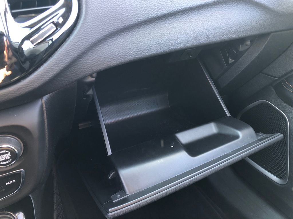 Used 2020 Jeep Compass Limited AWD/4WD image 33