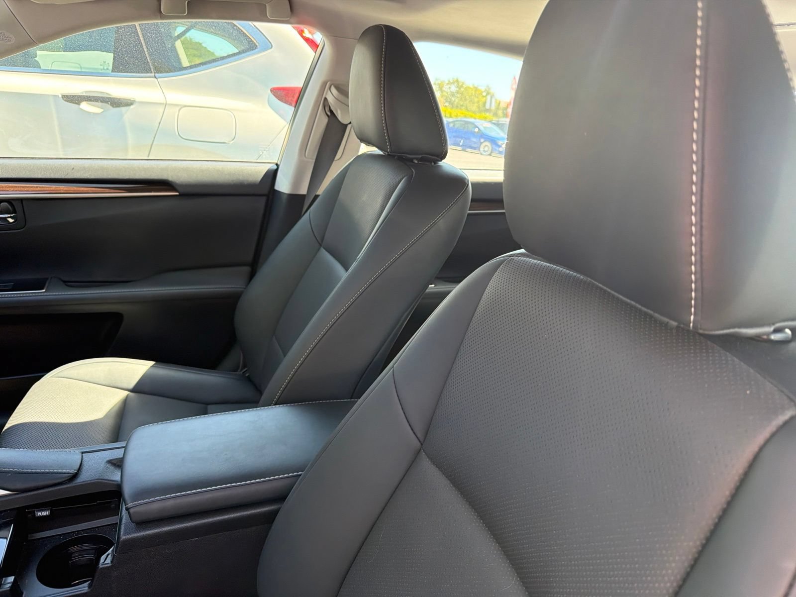Used 2016 Lexus ES 300h w/ Navigation System Package FWD image 7
