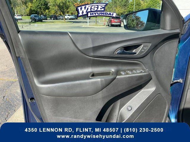 Used 2023 Chevrolet Equinox LT FWD image 17