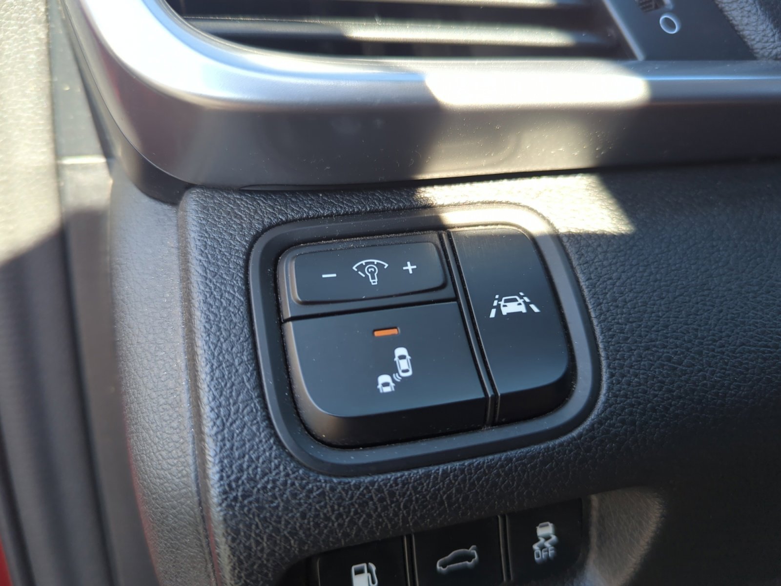 Used 2019 Kia Optima S image 30