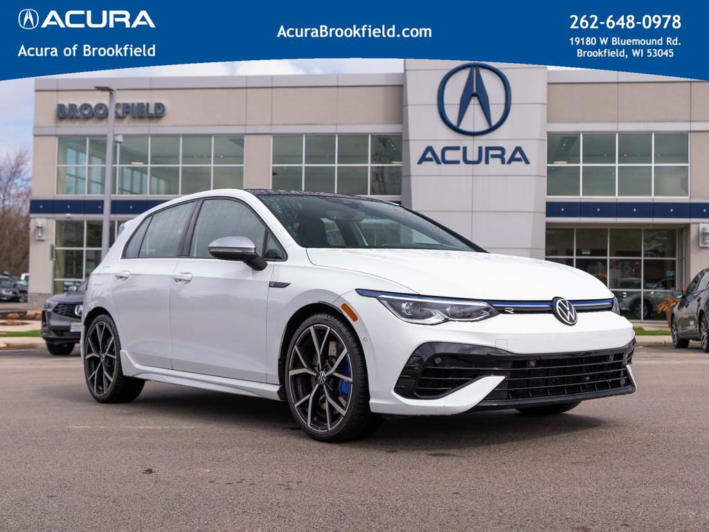 Used 2022 Volkswagen Golf R image 1