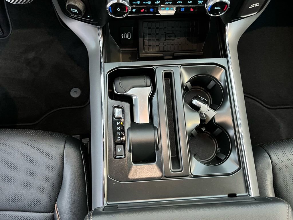 New 2026 Ford F150 Lariat w/ Equipment Group 502A High image 19