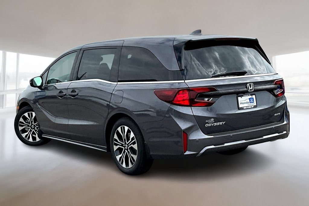 New 2026 Honda Odyssey Elite image 3
