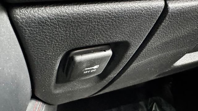 Used 2025 Dodge Durango R/T AWD/4WD image 34